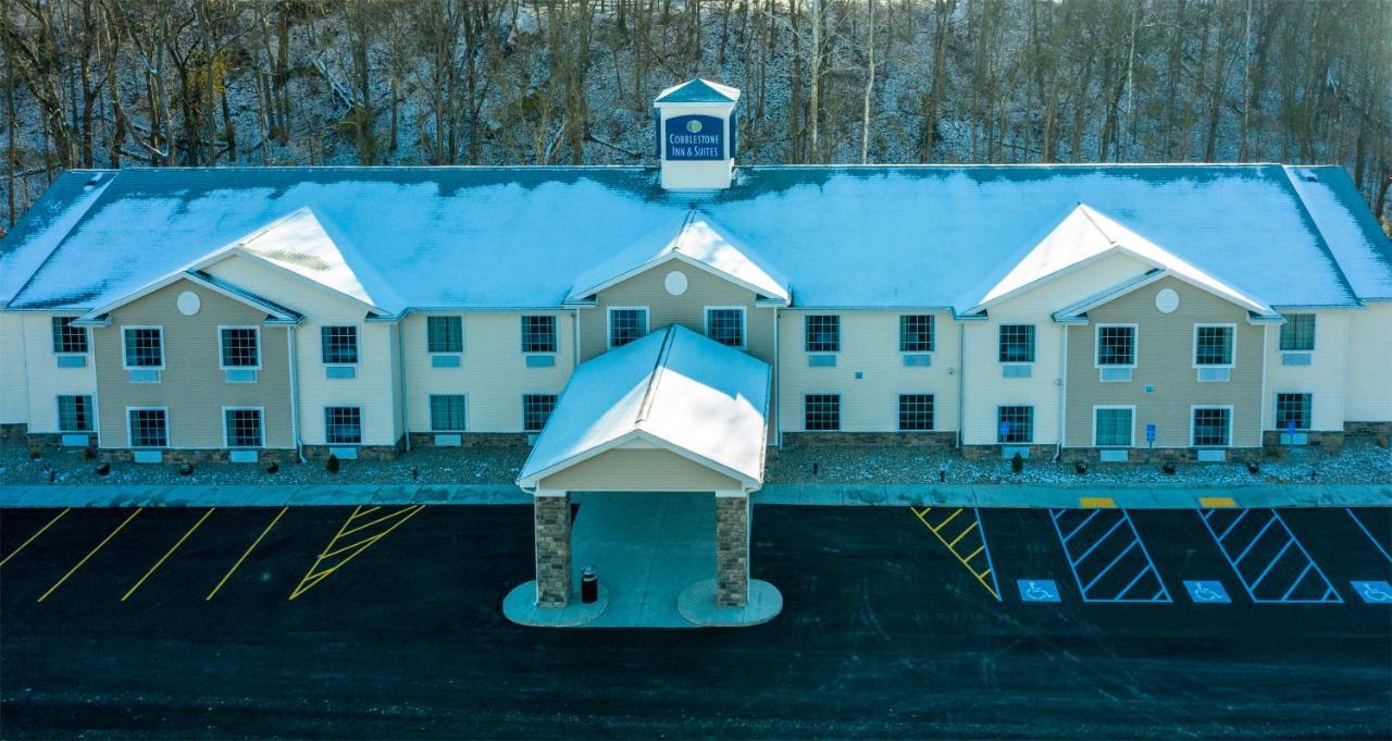 Cobblestone Inn & Suites - Brookville Exteriér fotografie
