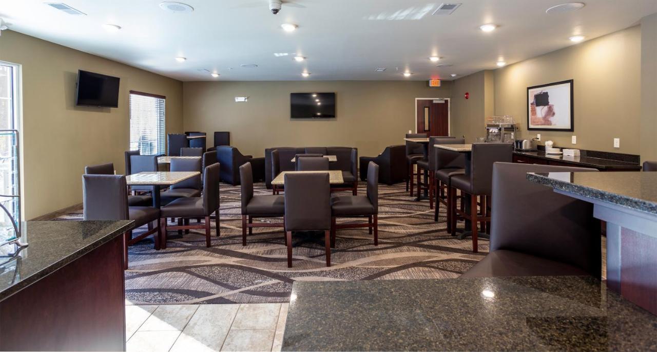 Cobblestone Inn & Suites - Brookville Exteriér fotografie