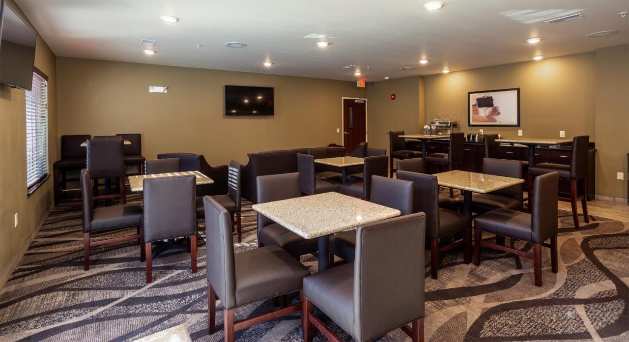 Cobblestone Inn & Suites - Brookville Exteriér fotografie