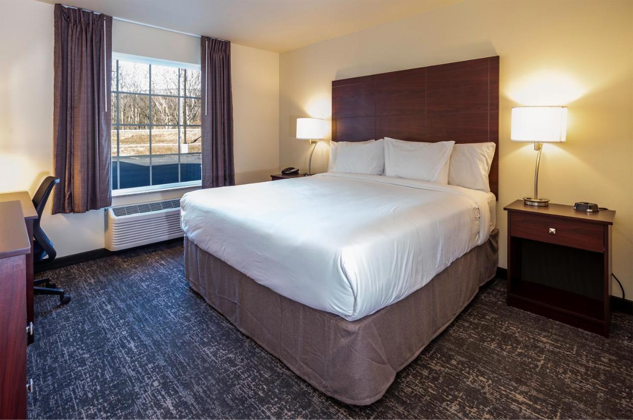 Cobblestone Inn & Suites - Brookville Exteriér fotografie