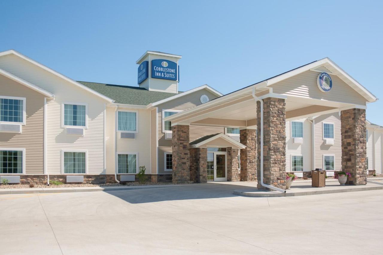 Cobblestone Inn & Suites - Brookville Exteriér fotografie